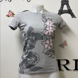 Painted rum  t-shirt size small